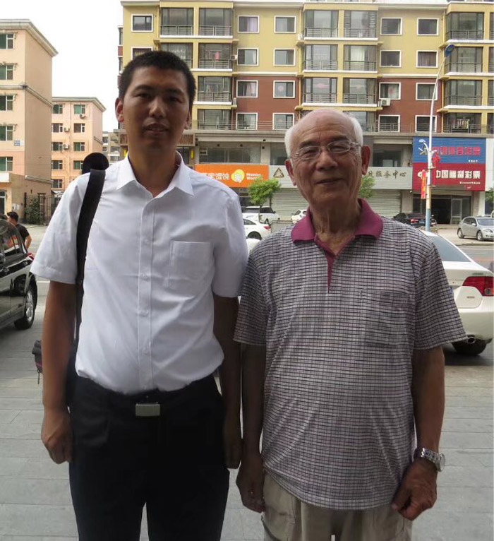 作家陶凯龙与军旅词作家邬大为交流